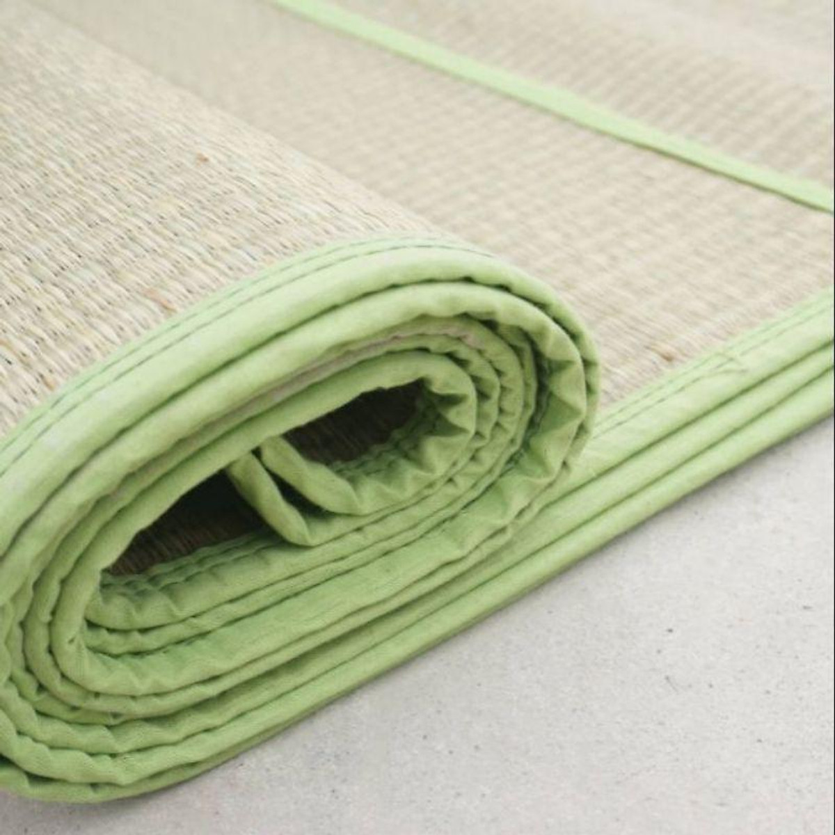 Chiếu cói trắng